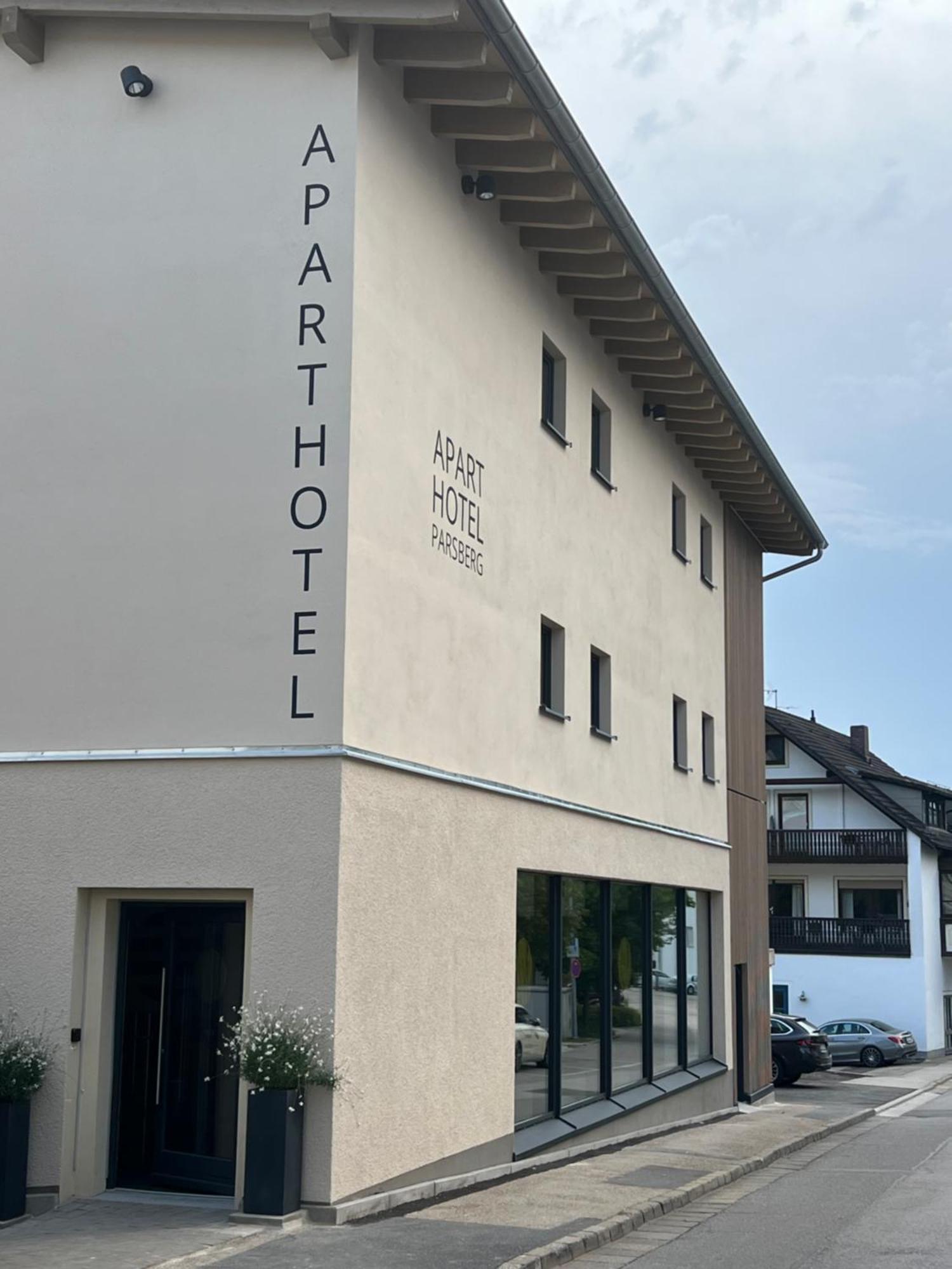 Aparthotel Parsberg Greendesign Exterior foto